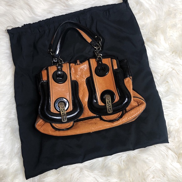 FENDI 2000’s B Nappa Vernice Bag - Picture 4 of 6